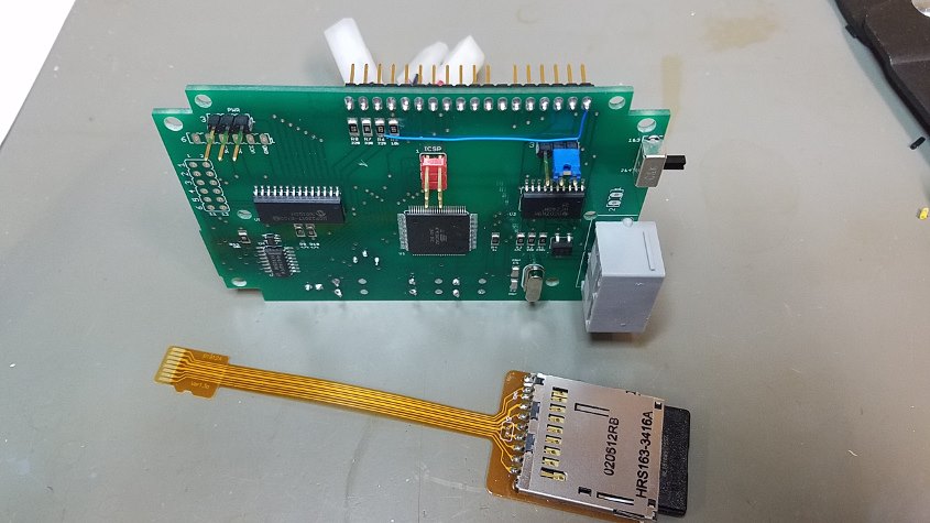 John Lundy - MicroFox VDD to Internal Data Drive Bay - _09.jpg