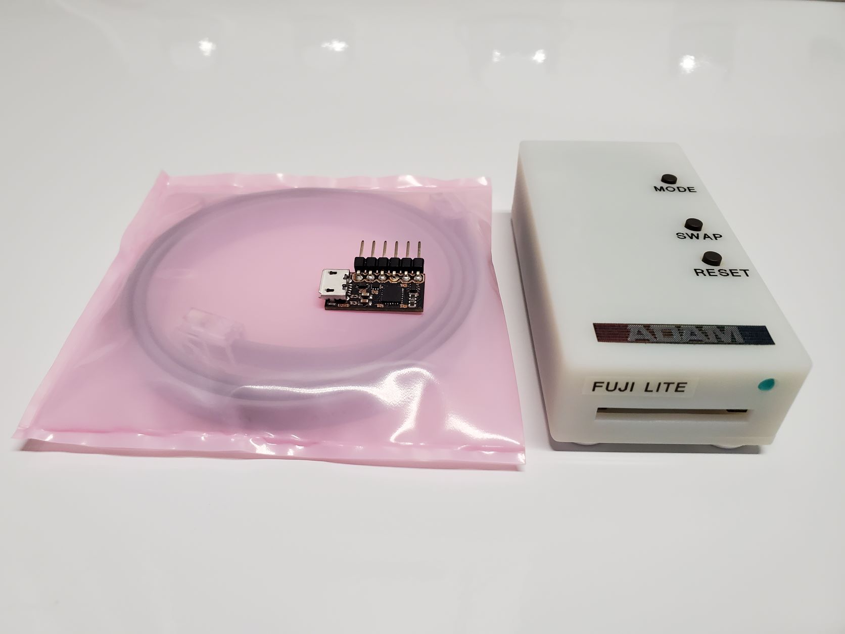 Lundy Electronics - Fuji Lite - _01.jpg