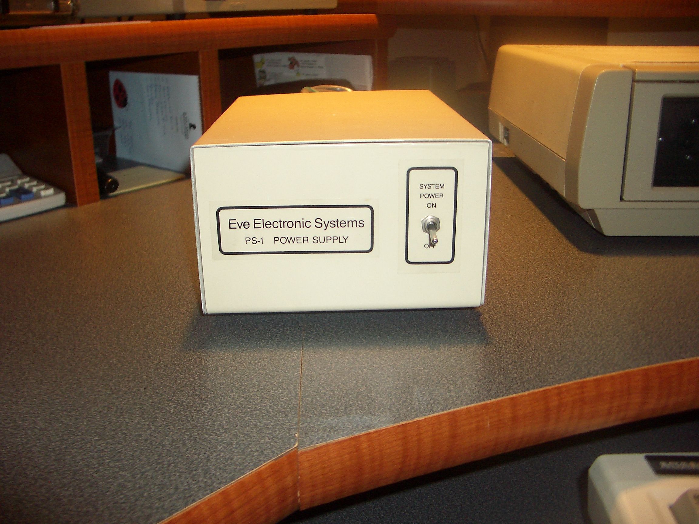 EVE Electronics - PS-1A Power Supply - _01.jpg